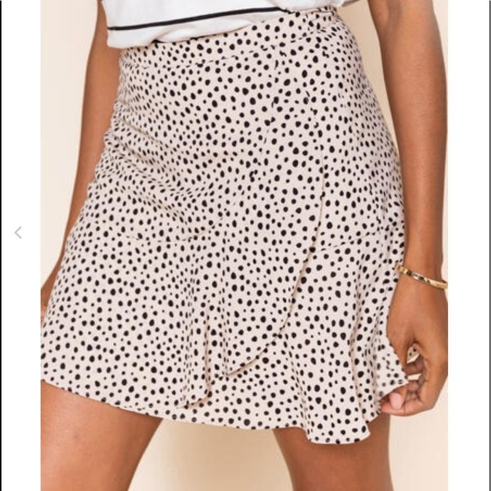 Francesca’s Ruffled Mini Skirt - Picture 5 of 6